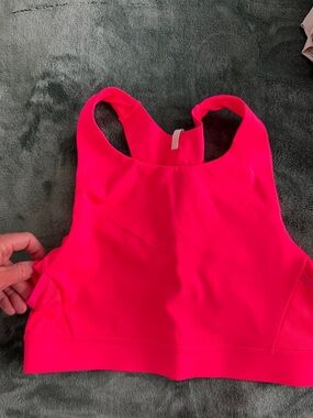 Brooks running bra with pockets